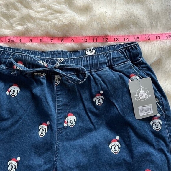 NWT Disney Mickey and Minnie Mouse Christmas Holiday Denim Jogger Jean Pants L - Picture 11 of 12